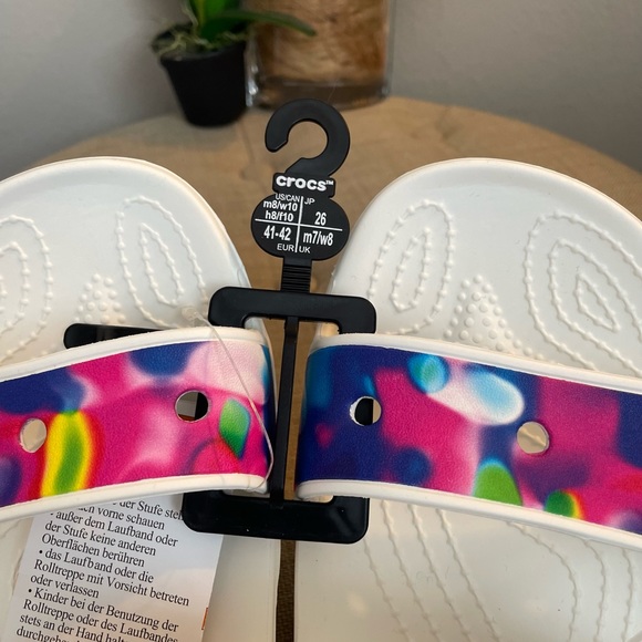 Crocs Solarized Multicolor Sandals - Size 10 - Picture 11 of 11